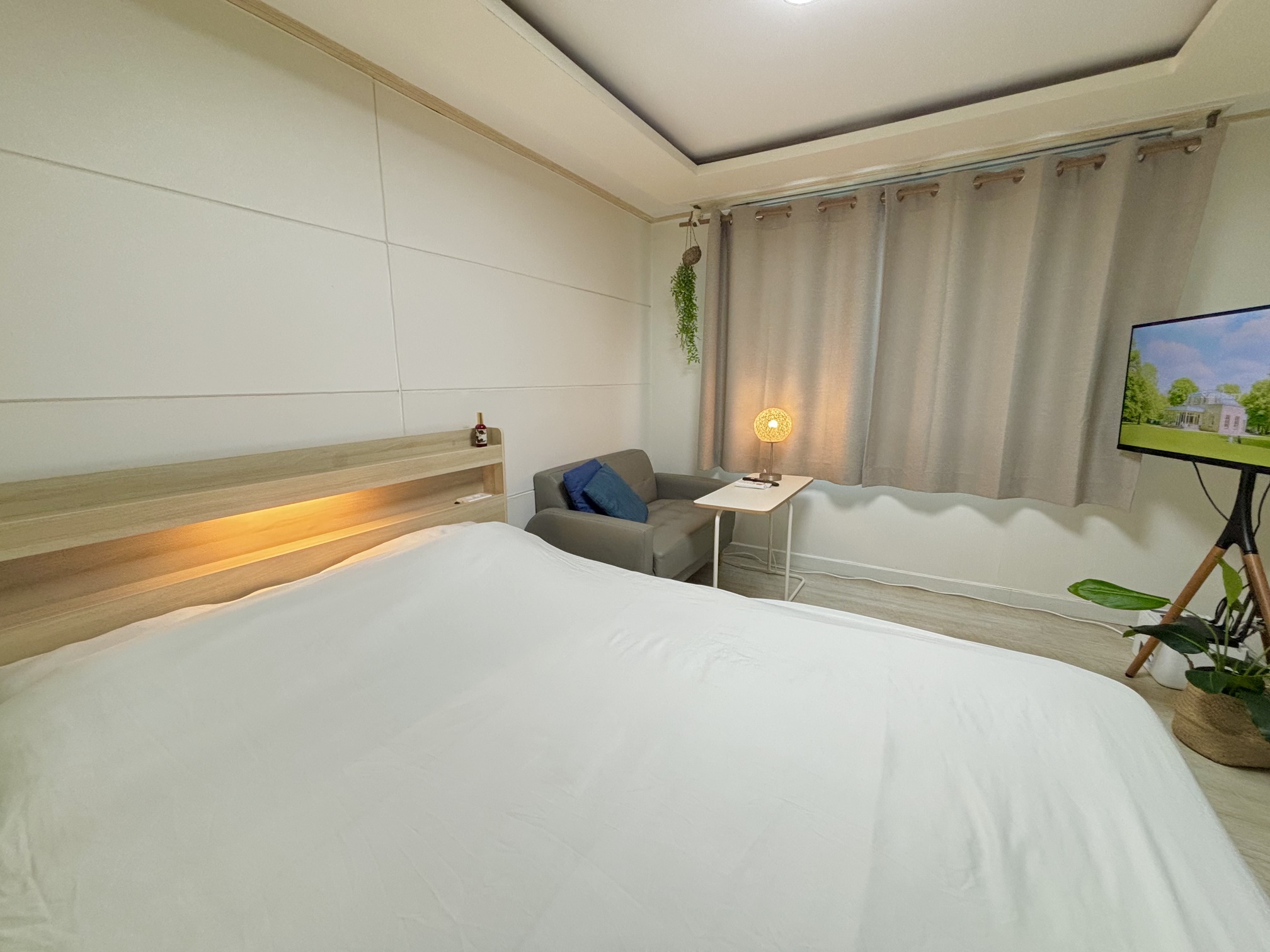 Yeondu, when you need green gallery image