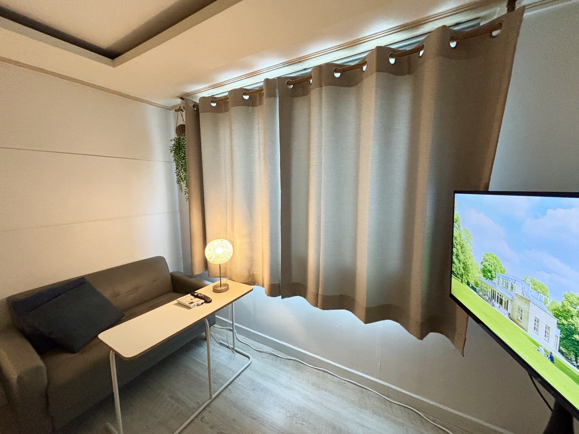 Yeondu, when you need green gallery image