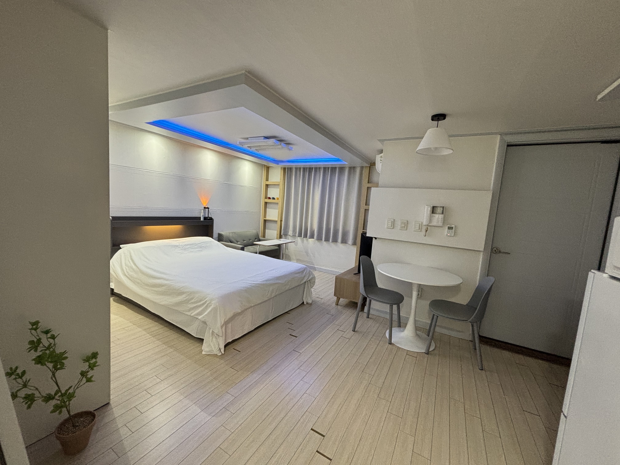 바다, 내 낡은 서랍 속 gallery image