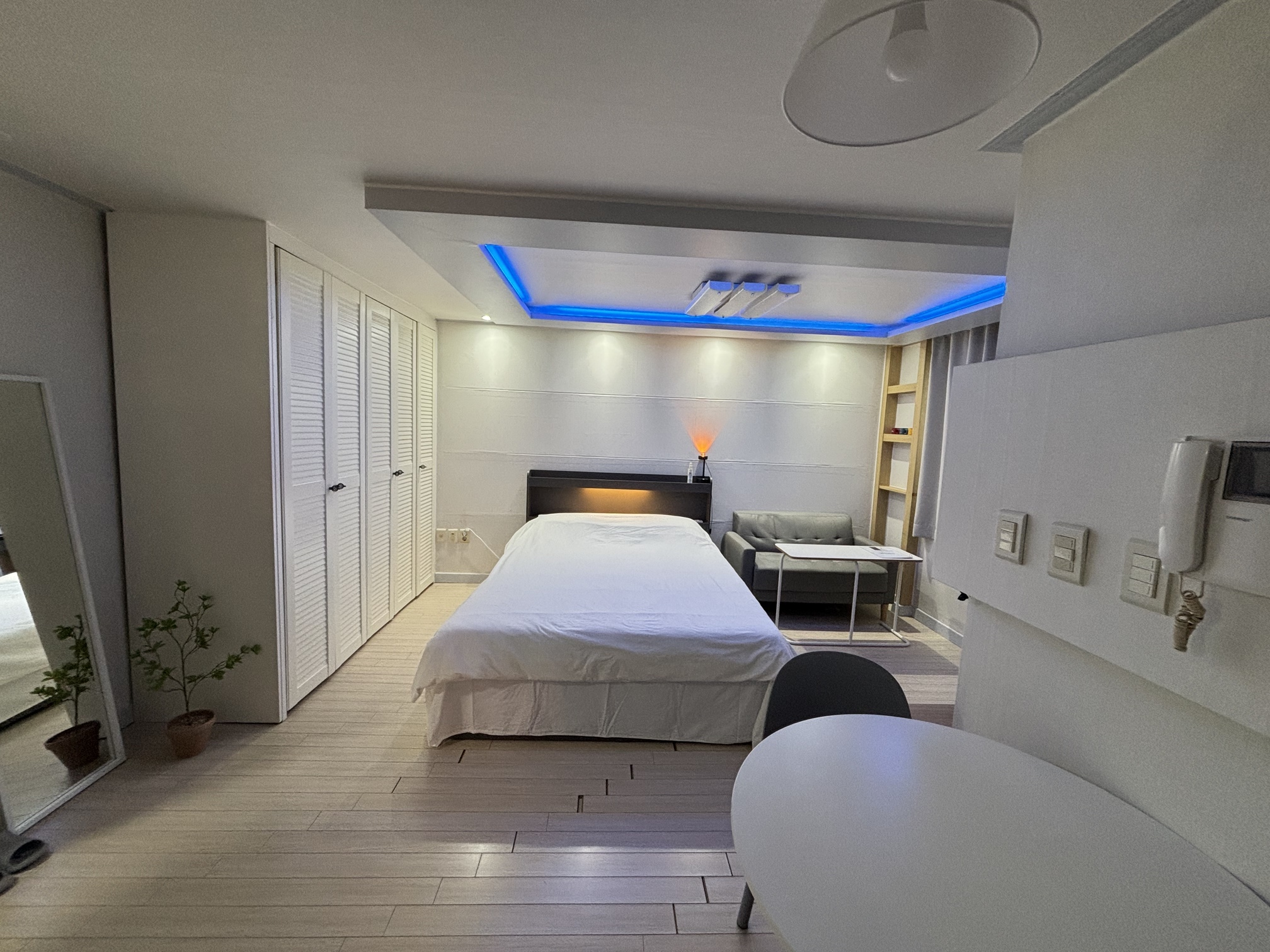 바다, 내 낡은 서랍 속 gallery image