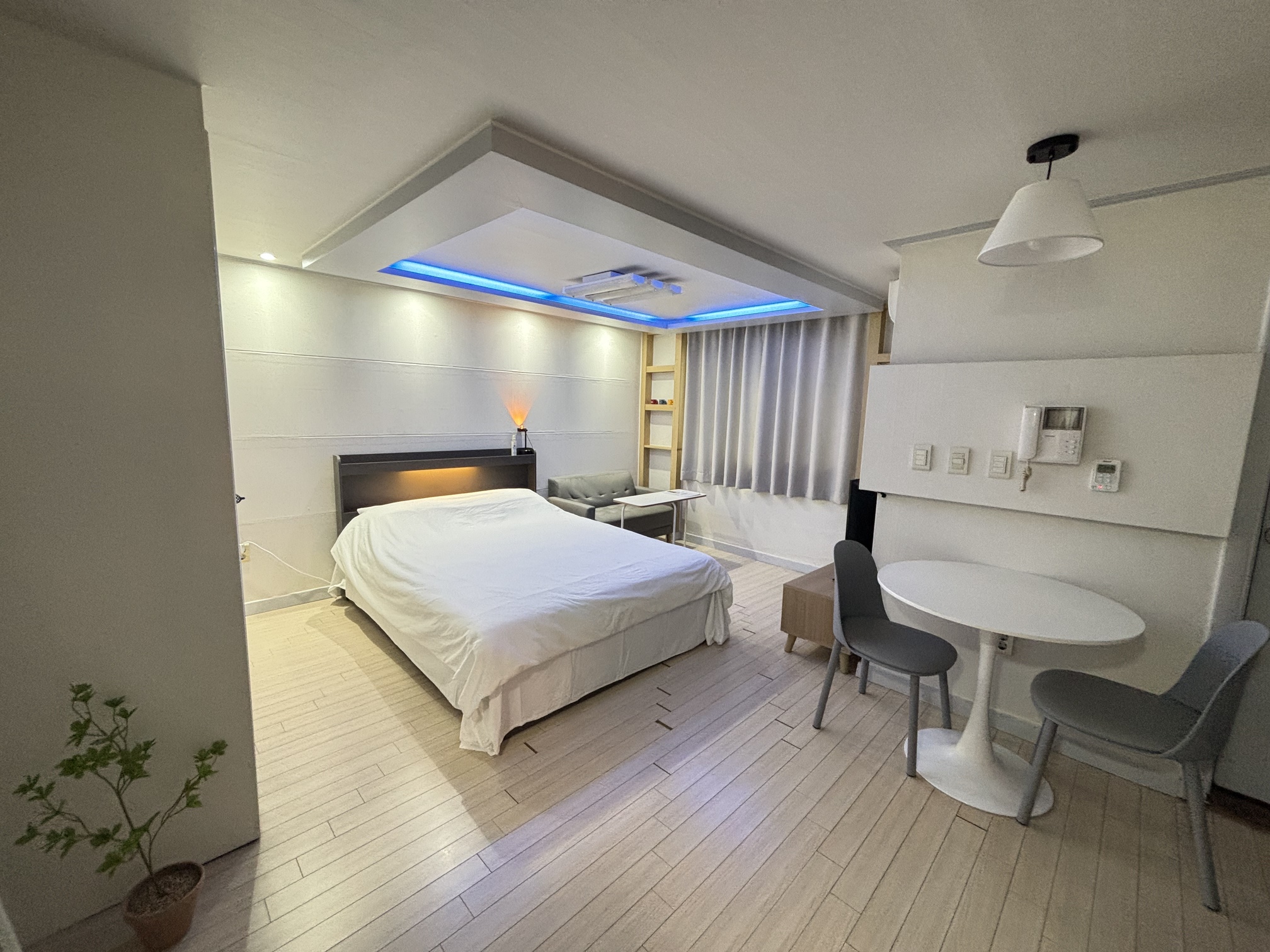 바다, 내 낡은 서랍 속 gallery image