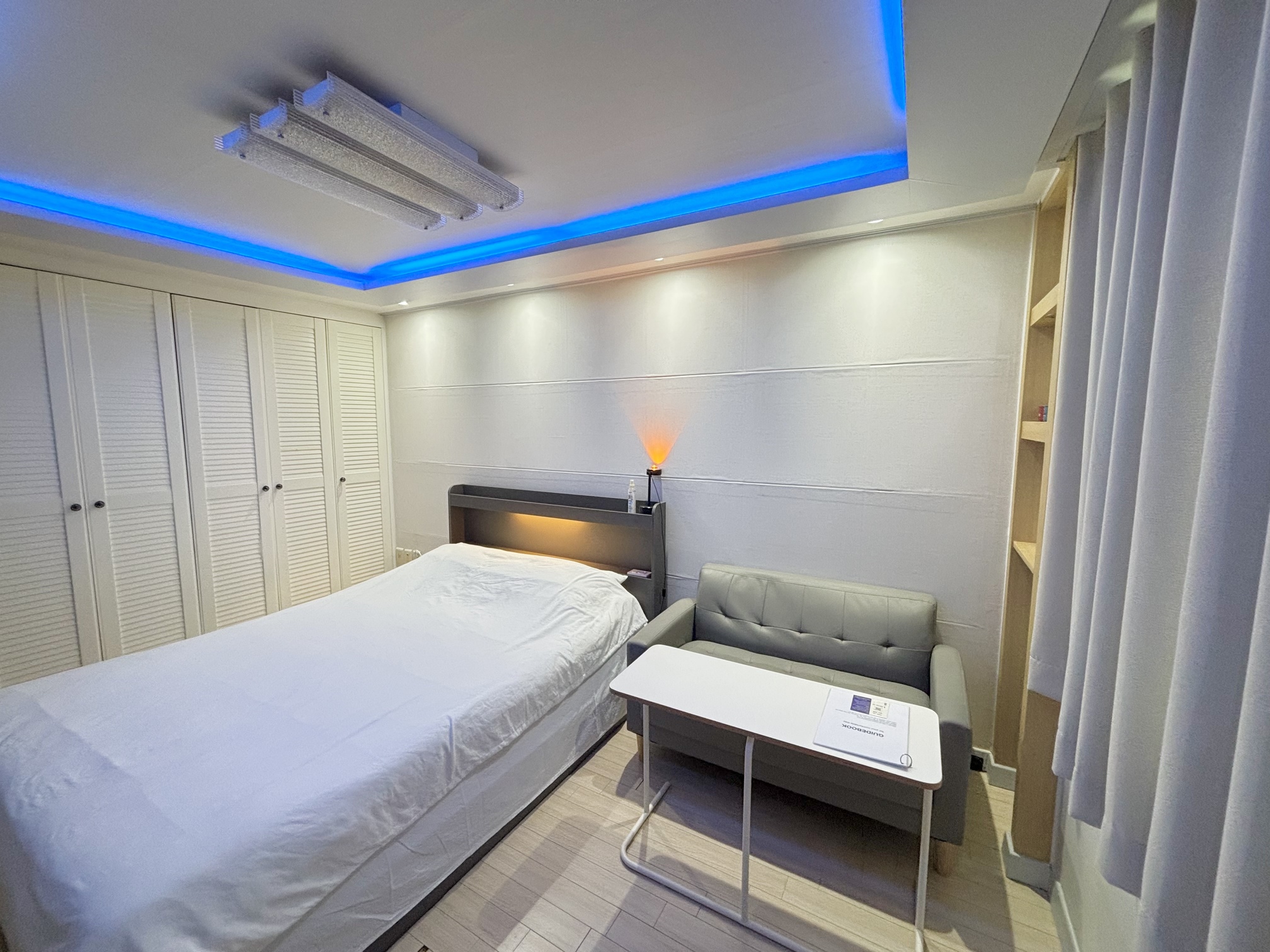 바다, 내 낡은 서랍 속 gallery image