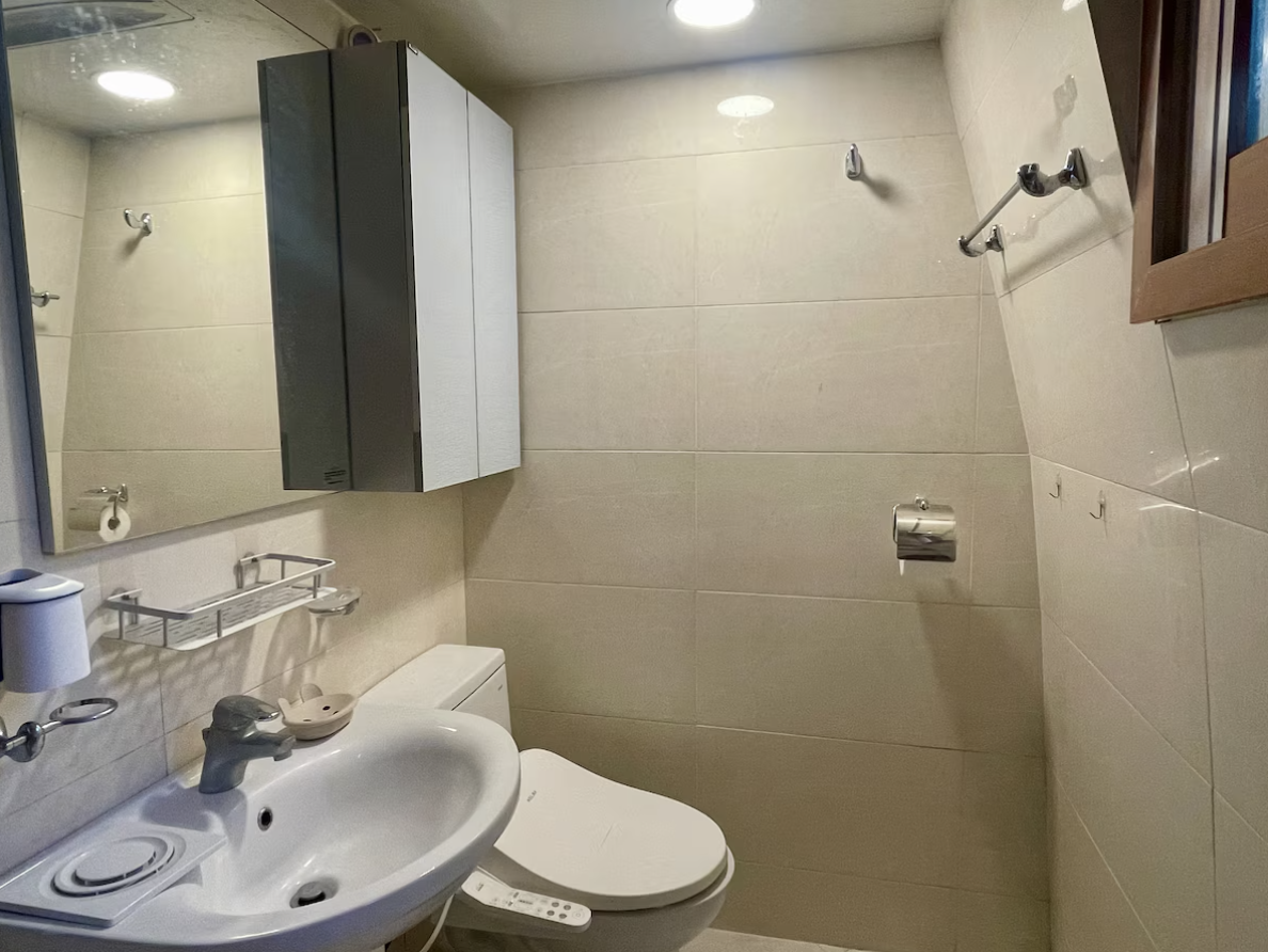 Bada, deep-dive to yourself gallery image