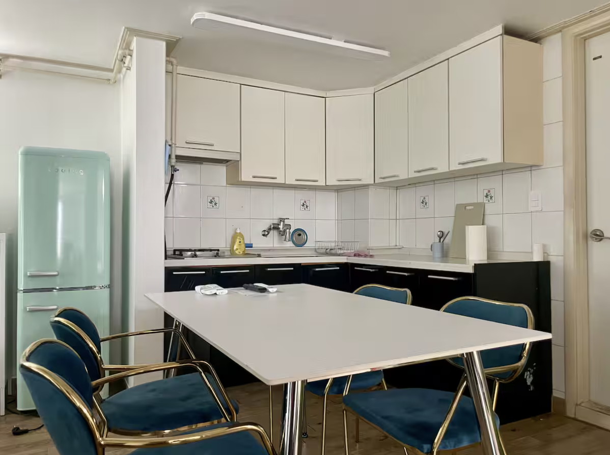 Doran, happy together gallery image